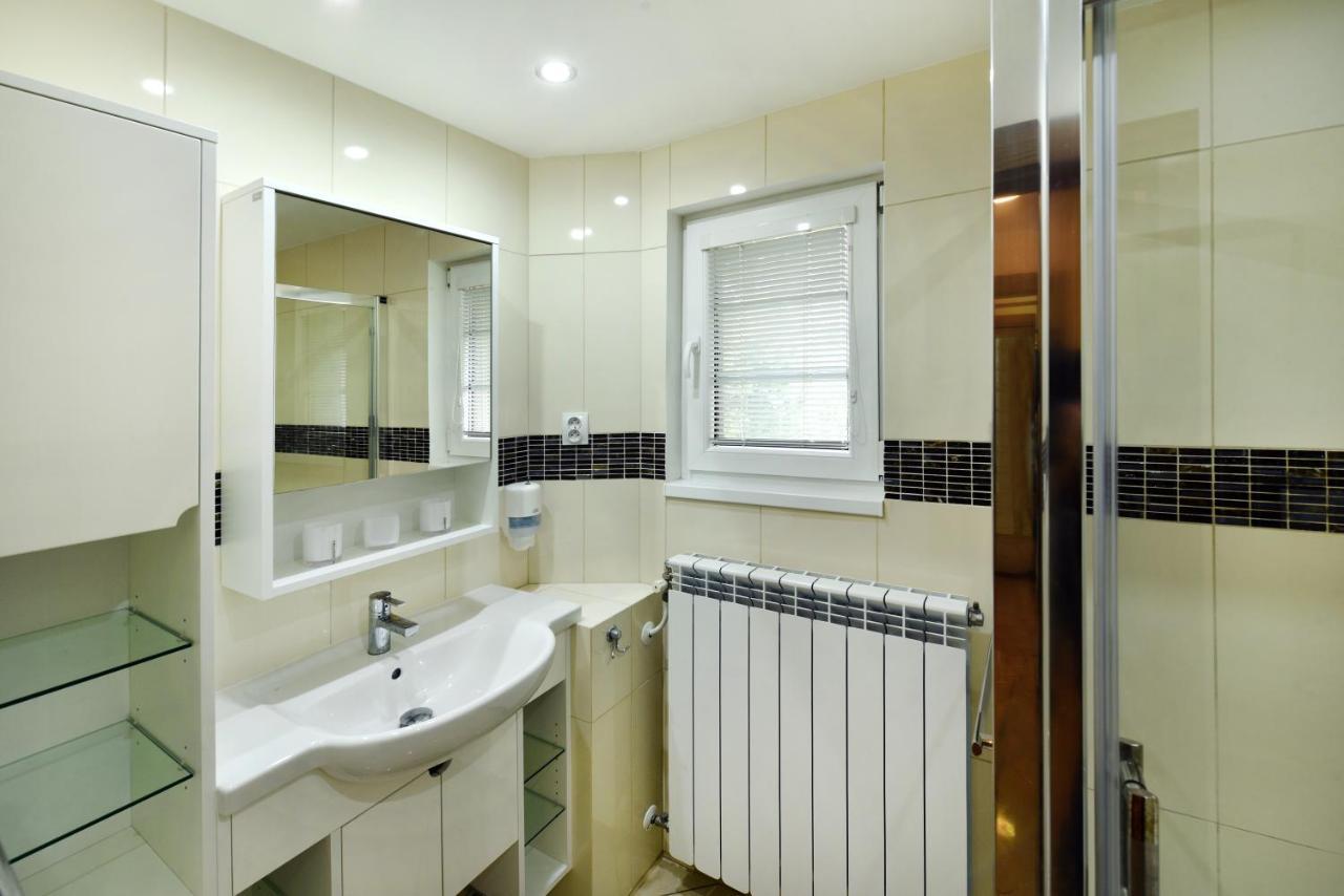 Aplend Hotel Lujza Major Tatranská Lomnica Eksteriør billede